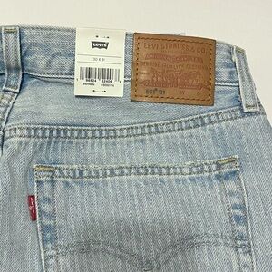 NWT Levi’s High Waisted 501 Women’s jeans